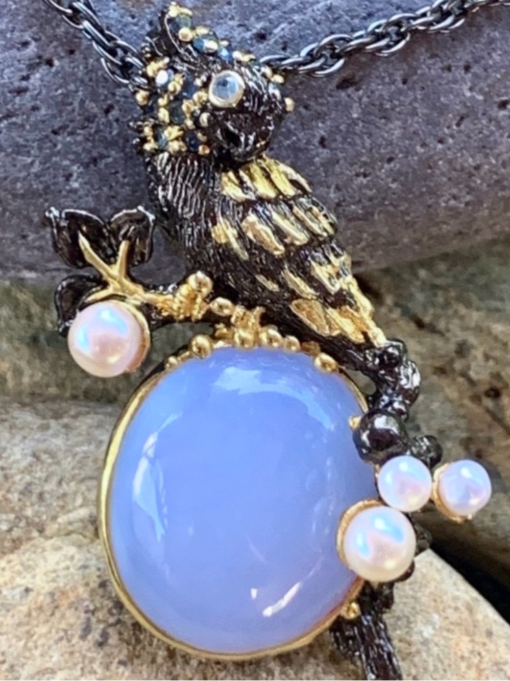 Lavender Chalcedony Parrot Sterling & 14 kt Pendant/Broach